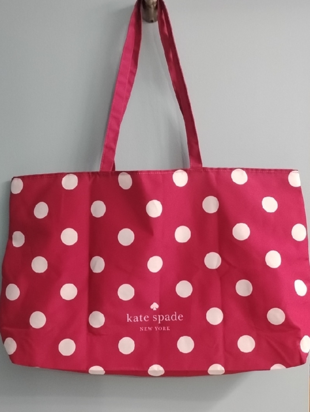 🔥NWOT Kate Spade Pink and White Polka Dot Large Tote 🌺 Great Weekend Bag - Picture 3 of 5